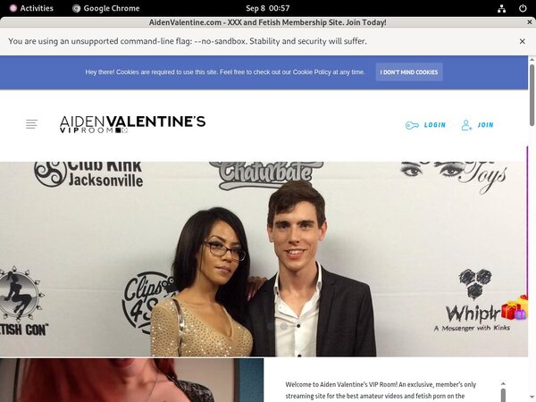 AidenValentine Strapon